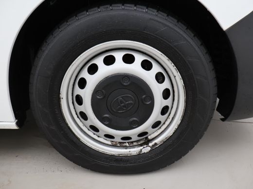 Toyota ProAce 2.0 D-4D LONG NAVIGATOR + TREKHAAK / IMPERIAAL / NAVIGATIE / CRUISE CONTROL ActivLease financial lease