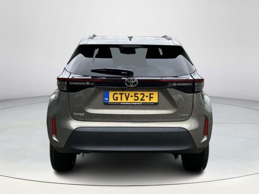 Toyota Yaris Cross 1.5 Hybrid 115 First Edition **NAVIGATIE/ STUUR- EN STOELVERWARMING/ DODEHOEKDETECTIE/ 36 MAANDEN... ActivLease financial lease