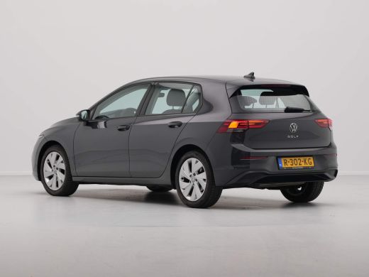 Volkswagen Golf 1.0 TSI 90pk Navi via App Pdc Clima Acc 315 ActivLease financial lease