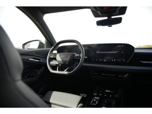 Audi Q6 Sportback e-tron S edition e-tron 83Kwh 185 kW / 252 PK Sportback Elektrische aandrijving ActivLease financial lease