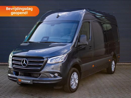Mercedes Sprinter 319 1.9 CDI L2H2 RWD 3.500 kg trekgewicht, Distronic, LED koplampen, lichtmetalen velgen, geveerd... Mercedes Sprinter 319 1.9 CDI L2H2 RWD 3.500 kg trekgewicht, Distronic, LED koplampen, lichtmetalen velgen, geveerd...