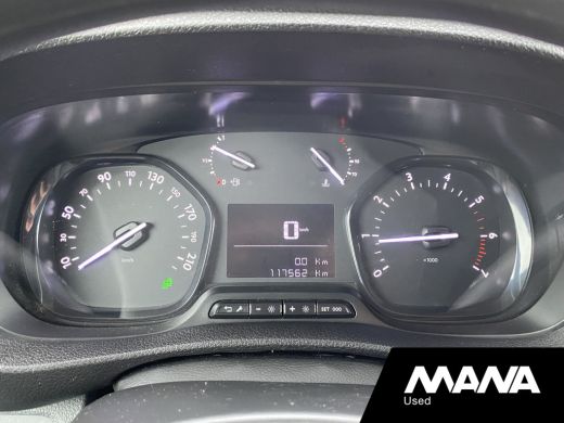 Peugeot Expert 2.0 BlueHDI 150PK L2H1 Trekhaak Bluetooth Cruise Car-Play Sensoren 360 Camera ActivLease financial lease