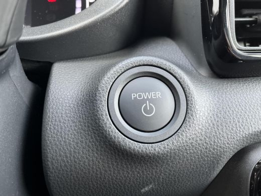 Toyota Yaris 1.5 Hybrid 115 First Edition | Upgrade Pack | ActivLease financial lease