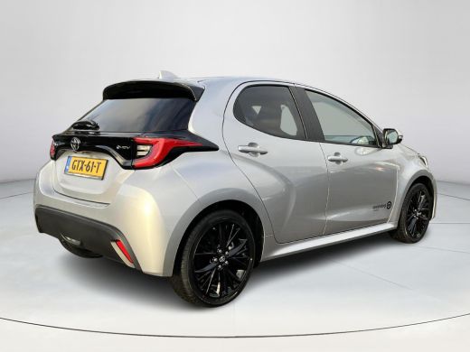 Toyota Yaris 1.5 Hybrid 115 First Edition | Upgrade Pack | ActivLease financial lease