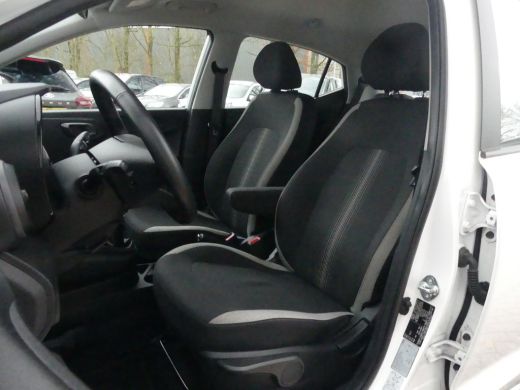 Hyundai i10 1.0 Comfort | CRUISE CONTROL | APPLE CARPLAY/ANDROID AUTO | ActivLease financial lease