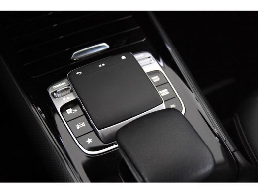Mercedes GLB 200 *Leer*Trekhaak*Navigatie*Stoelverwarming* ActivLease financial lease