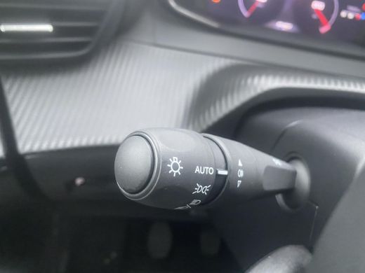 Peugeot 208 1.2 PureTech Allure 100PK Automaat ActivLease financial lease