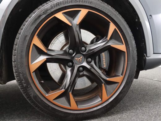 Seat Formentor 1.4 e-Hybrid VZ Performance 245PK DSG achteruitrijcamera, stuur-stoelverwarming, panoramadak, doe... ActivLease financial lease