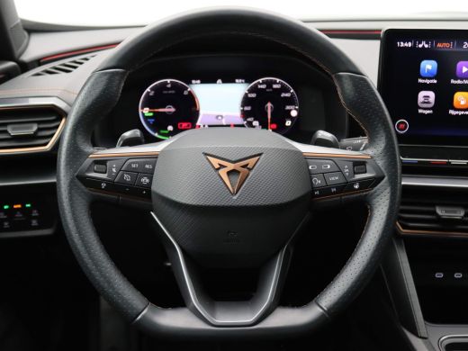 Seat Formentor 1.4 e-Hybrid VZ Performance 245PK DSG achteruitrijcamera, stuur-stoelverwarming, panoramadak, doe... ActivLease financial lease