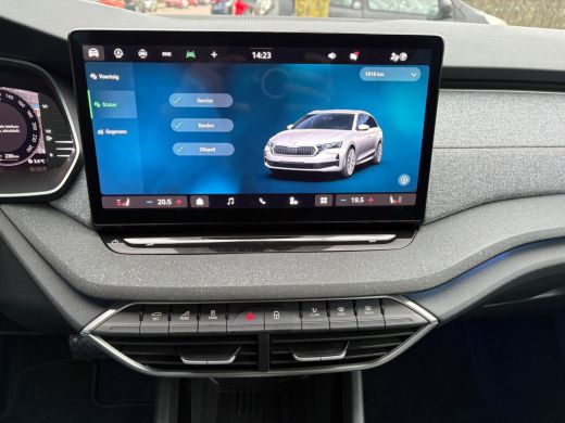 Skoda Octavia Combi 1.5 TSI MHEV Business Edition Plus Stoelverwarming | Virtueel dashboard | Elektr. kofferbak... ActivLease financial lease