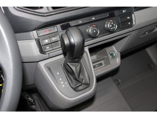 Volkswagen Crafter 140PK | Automaat | L3 H3 | Airco | Camera | Apple Carplay | PDC V+A | Full LED | Trekhaak ActivLease financial lease