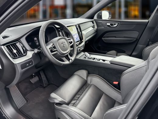 Volvo  XC60 T8 Recharge Ultimate Black Edition | 22" | Polestar Engineered Optimisation | Gelaagd glas | Geti... ActivLease financial lease