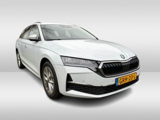 Skoda Octavia Combi 1.5 TSI MHEV Business Edition Plus Stoelverwarming | Virtueel dashboard | Elektr. kofferbak...
