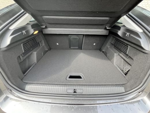 Citroën C4 1.2 Puretech Max ActivLease financial lease