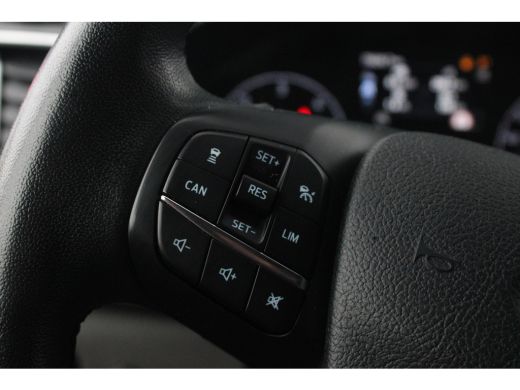 Ford Transit Custom 320 2.0 TDCI L2H1 185pk Sport Automaat | Trekhaak | Bi-xenon | BLIS | 2x schuifdeur | Adaptieve c... ActivLease financial lease
