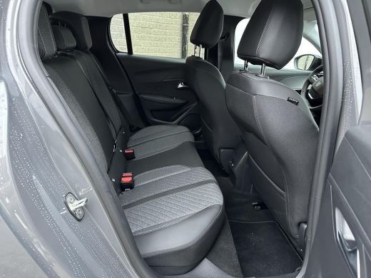Peugeot e-208 EV Allure 51 kWh ActivLease financial lease