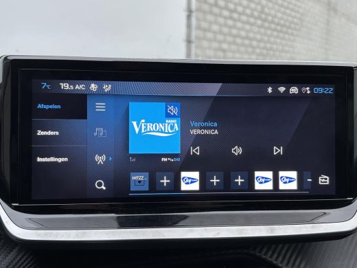Peugeot e-208 EV Allure 51 kWh ActivLease financial lease