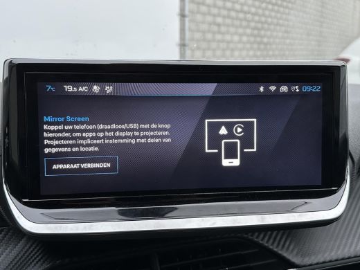 Peugeot e-208 EV Allure 51 kWh ActivLease financial lease