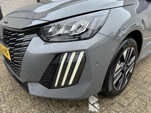 Peugeot e-208 EV Allure 51 kWh ActivLease financial lease