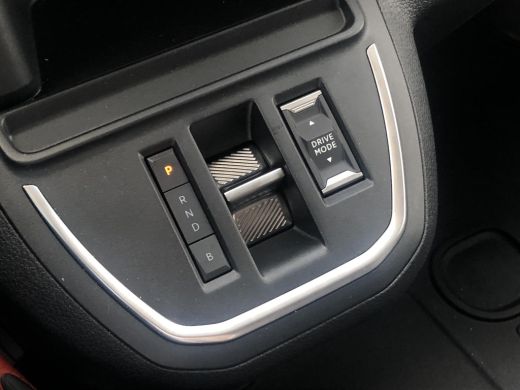 Peugeot e-Expert EV L2 75 kWh ActivLease financial lease