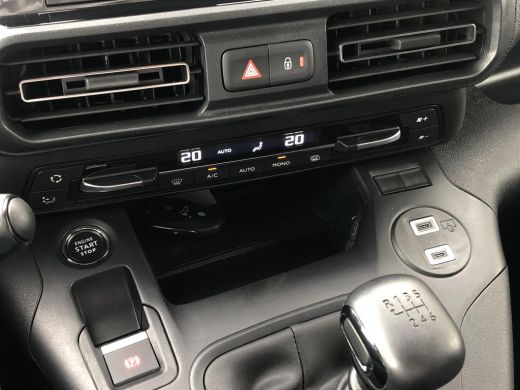 Peugeot Partner 1.5 BlueHDi 100 S&S L1 ActivLease financial lease