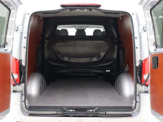 Mercedes Vito 114 CDI Extra Lang Dubbele Cabine XL 24 Maanden Certified Garantie LED Trekhaak Apple Carplay/And... ActivLease financial lease