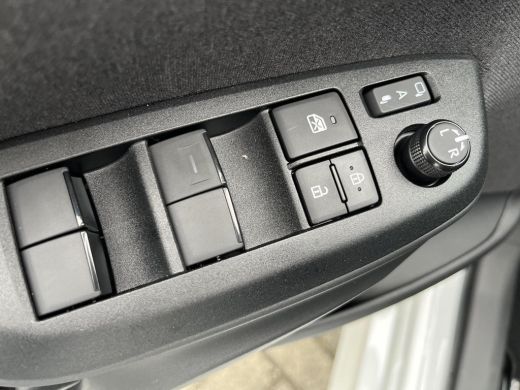 Toyota Yaris 1.5 Hybrid 130 Launch Edition | Nieuw te bestellen | ActivLease financial lease