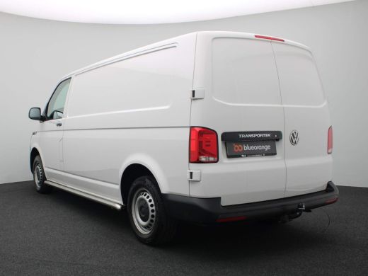 Volkswagen Transporter 2.0 TDI L2H1 28 Comfortline 150PK handgeschakeld Trekhaak, trekgewicht 2500KG, achteruitrijcamera... ActivLease financial lease