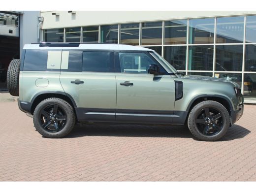Land Rover Defender 3.0 D250 110 MHEV Hard Top SE *Grijs Kenteken BPM VRIJ! ActivLease financial lease