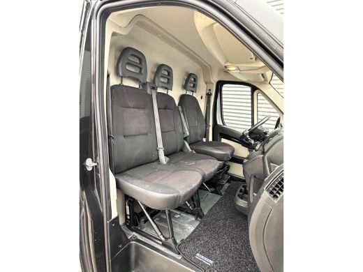 Peugeot Boxer 335 2.0 BlueHDI L2H2 Pro ActivLease financial lease