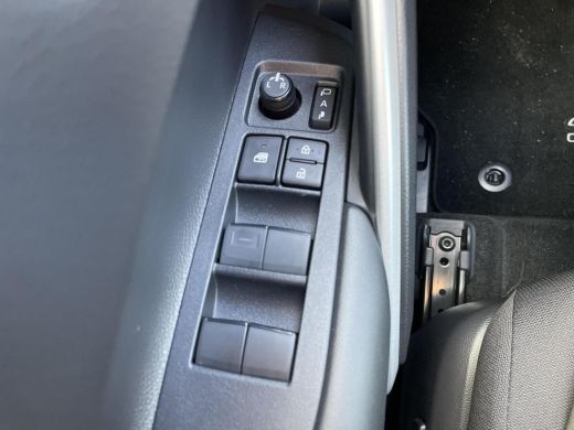Toyota Corolla Cross Hybrid 140 Style | Nieuw uit voorraad leverbaar | ActivLease financial lease