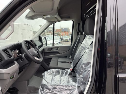 Volkswagen Crafter 35 2.0 TDI L3H3 140Pk Automaat | Trekhaak | Achteruitrij Camera | MJ 2025 | BPM Vrij | ActivLease financial lease