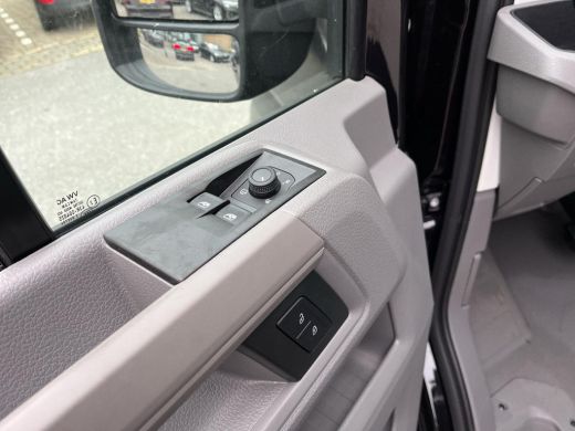 Volkswagen Crafter 35 2.0 TDI L3H3 140Pk Automaat | Trekhaak | Achteruitrij Camera | MJ 2025 | BPM Vrij | ActivLease financial lease