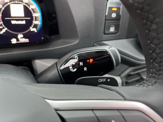 Volkswagen Crafter 35 2.0 TDI L3H3 140Pk Automaat | Trekhaak | Achteruitrij Camera | MJ 2025 | BPM Vrij | ActivLease financial lease