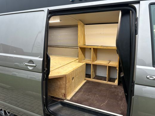 Volkswagen Transporter 2.0 TDI L2H1 Comfortline Plus Automaat ActivLease financial lease