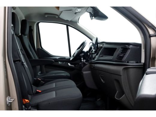 Ford Transit Custom 2.0 TDCI E6 L1H1 Trend Airco/Navi/Camera 06-2018 ActivLease financial lease