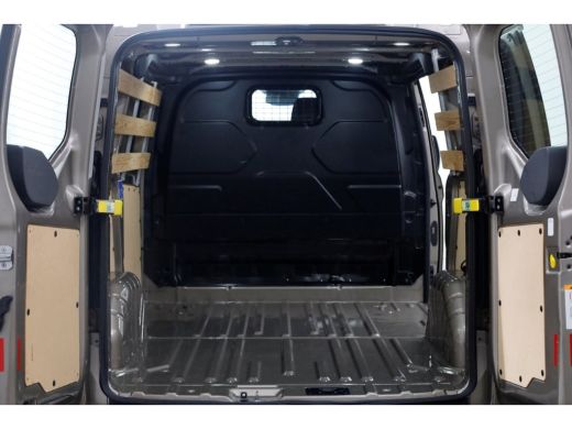 Ford Transit Custom 2.0 TDCI E6 L1H1 Trend Airco/Navi/Camera 06-2018 ActivLease financial lease