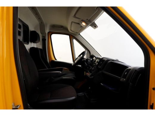 Peugeot Boxer 335 2.0 BlueHDI 130pk L3H3 Premium Airco 04-2019 ActivLease financial lease