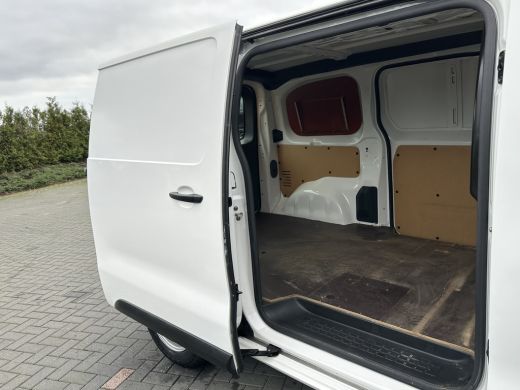 Peugeot Expert 2.0 BlueHDI 123 PK / L2H1 / 1e EIGENAAR / 48.087 KM / 2x SCHUIFDEUR / AIRCO / CRUISE / ACHTERKLEP ActivLease financial lease