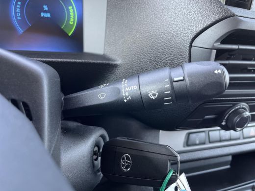 Toyota PROACE Electric Worker Challenger Extra Range Long L2 75 kWh Toyota PROACE Electric Worker Challenger Extra Range Long 7... ActivLease financial lease