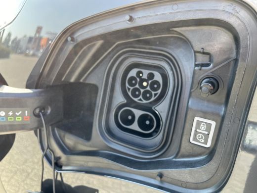 Toyota PROACE Electric Worker Challenger Extra Range Long L2 75 kWh Toyota PROACE Electric Worker Challenger Extra Range Long 7... ActivLease financial lease