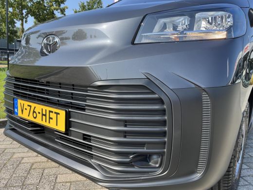 Toyota PROACE Electric Worker Challenger Extra Range Long L2 75 kWh Toyota PROACE Electric Worker Challenger Extra Range Long 7... ActivLease financial lease