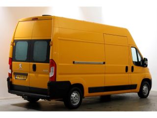 Peugeot Boxer 335 2.0 BlueHDI 130pk L3H3 Premium Airco 04-2019