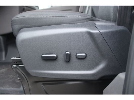 Ford Transit 350 LIMITED 170 PK AUTOMAAT L3H3 | € 9.981,- Voorraad Voordeel | HOOG DAK | NAVIGATIE | VOORRAAD ... ActivLease financial lease