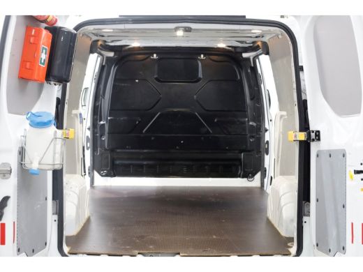 Ford Transit Custom 2.0 TDCI 130pk L2H1 Trend Airco/Navi/2x Schuifdeur Trekhaak 2800kg 03-2020 ActivLease financial lease