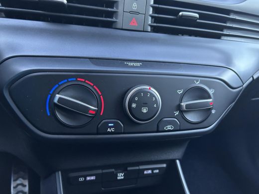 Hyundai Bayon 1.0 T-GDI Comfort Smart Automaat | Kop-er-af-Voordeel! | Garantie t/m 04.2029! | Rijklaarprijs! | ActivLease financial lease