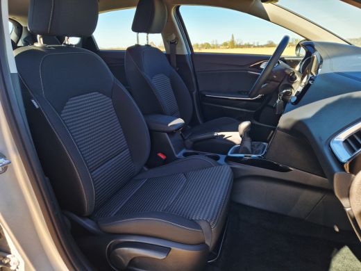 Kia Ceed 1.0 T-GDi !! 6000 km !! - 120 Pk - Euro 6 - ParkeerCamera - AppleCarplay AndroidAuto ActivLease financial lease