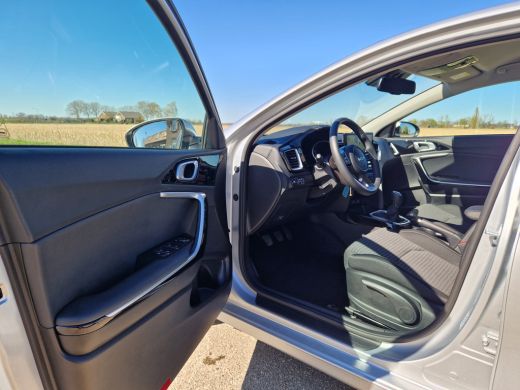 Kia Ceed 1.0 T-GDi !! 6000 km !! - 120 Pk - Euro 6 - ParkeerCamera - AppleCarplay AndroidAuto ActivLease financial lease