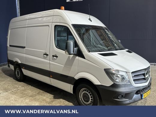 Mercedes Sprinter 316 CDI 164pk L2H2 Euro6 Airco | 2800kg trekhaak | Cruisecontrol | Parkeersensoren ActivLease financial lease
