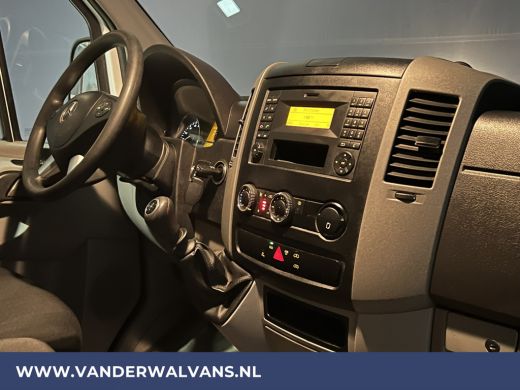 Mercedes Sprinter 316 CDI 164pk L2H2 Euro6 Airco | 2800kg trekhaak | Cruisecontrol | Parkeersensoren ActivLease financial lease